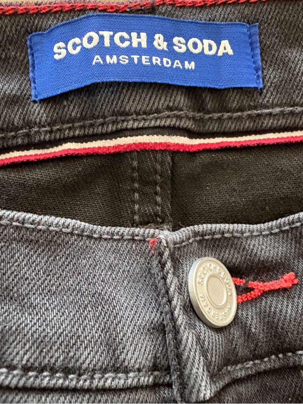 Scotch & Soda Black High Rise Slim Jeans with Red Accent Stitching